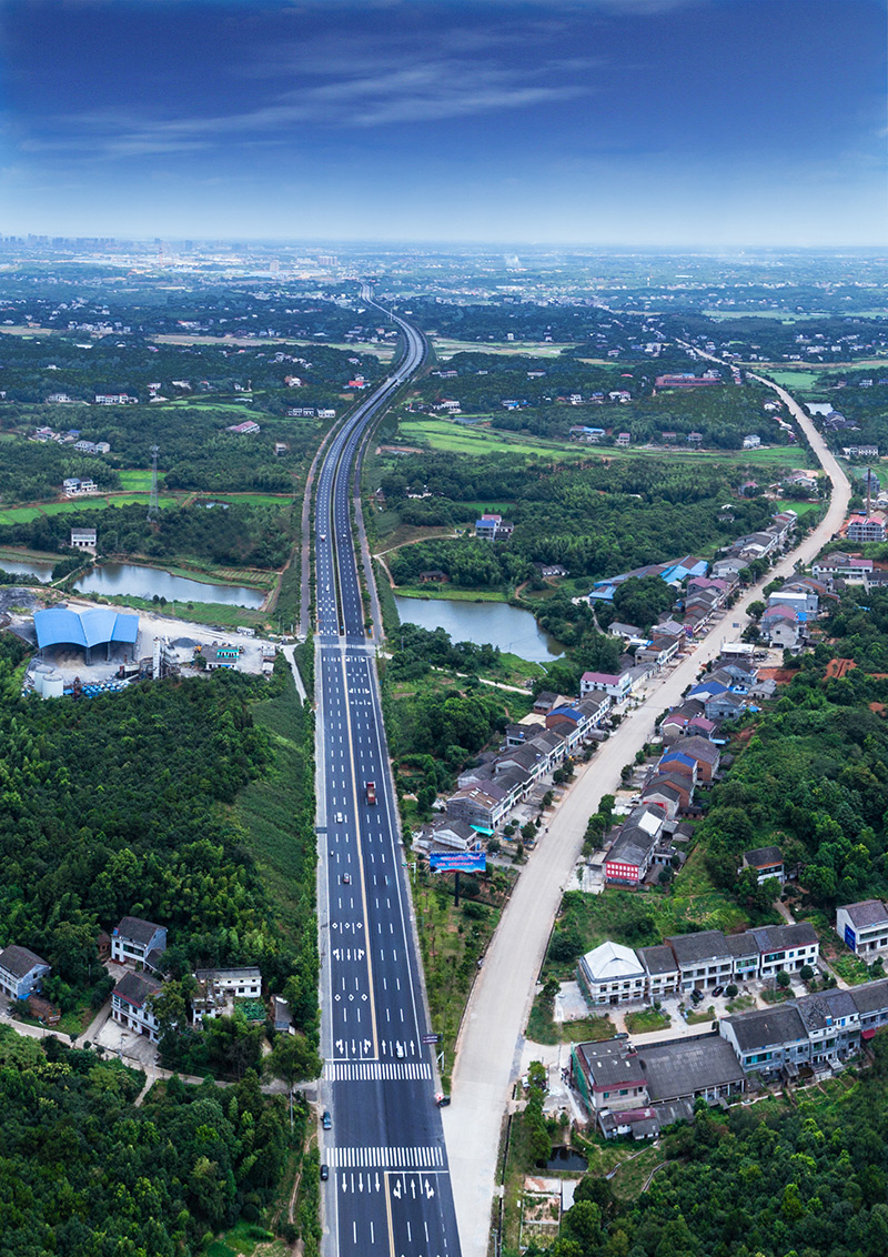 17、芙蓉大道湘陰段道路工程（1）.jpg