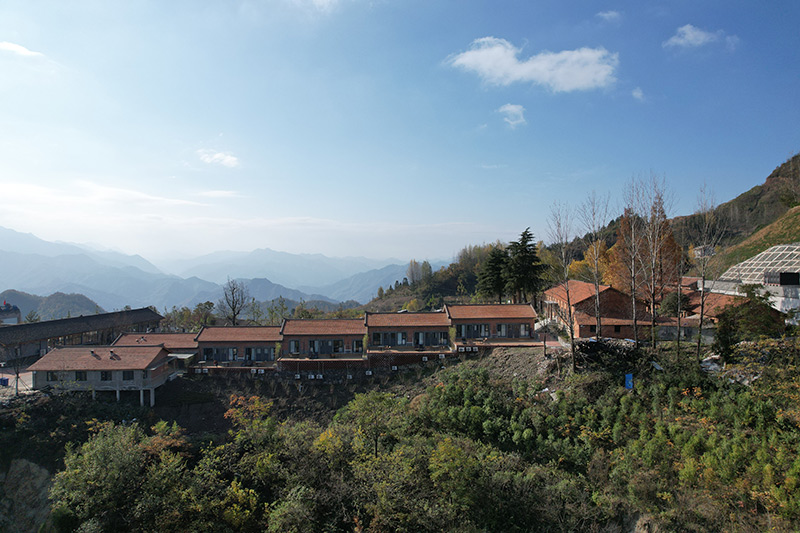 15、湖北鄖陽云蓋寺綠松石國家礦山公園-(2).jpg